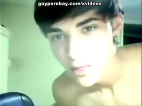 Cum self sucking Teen On Web Webcam